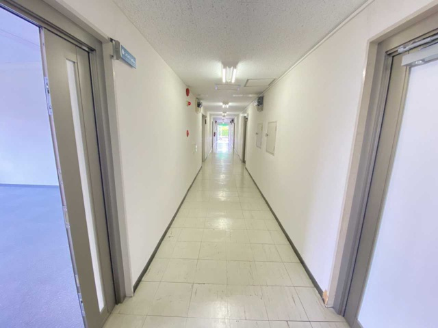 東新町 元町ハイツのロビー