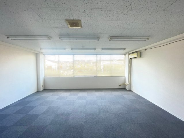 東新町 元町ハイツのロビー