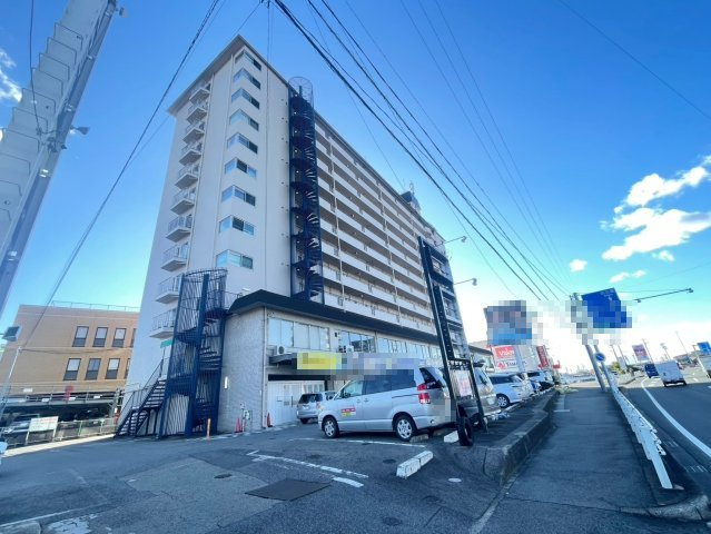 東新町 元町ハイツの外観