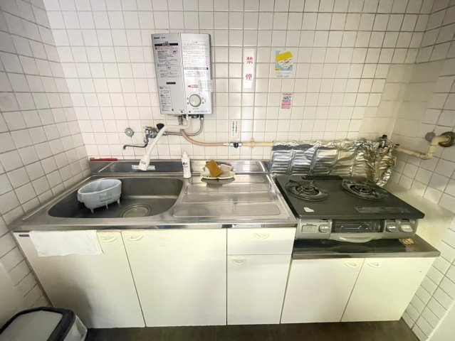 東新町 元町ハイツのキッチン