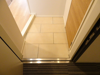 【玄関】 | ケルスコート笹塚