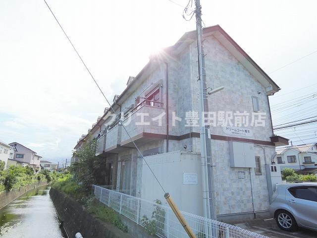 ドリームコート南平の外観