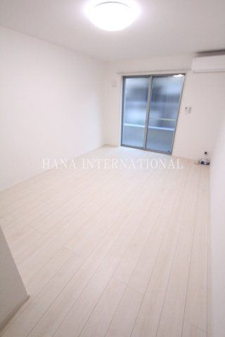 リブリ・国立の居間・リビング