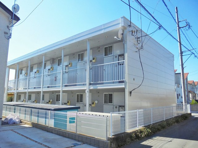 レオパレスライラックハウスの外観|画像1