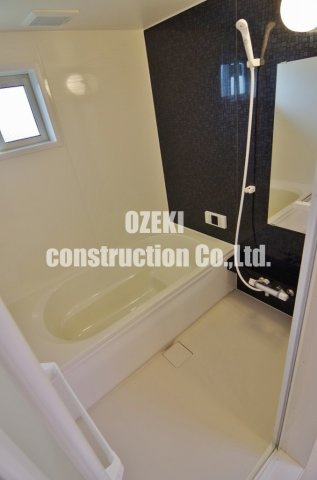 メゾンフォーレの浴室