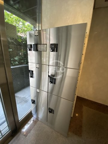 エスポワール上汐のその他共用部分|エスポワール上汐　宅配ボックス