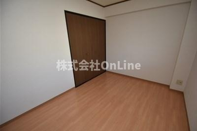 八尾市恩智北町２丁目の賃貸マンションの洋室