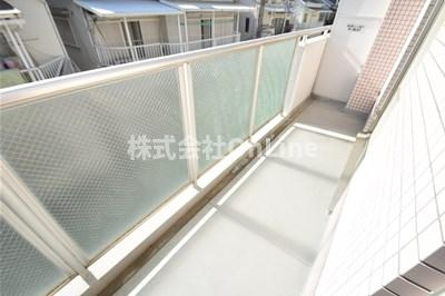 八尾市恩智北町２丁目の賃貸マンションのバルコニー