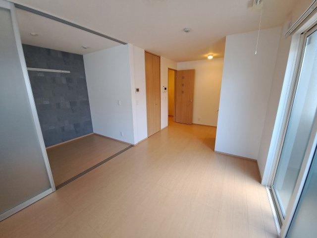 MINT甲子園五番町の居間・リビング