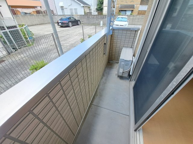 MINT甲子園五番町のバルコニー