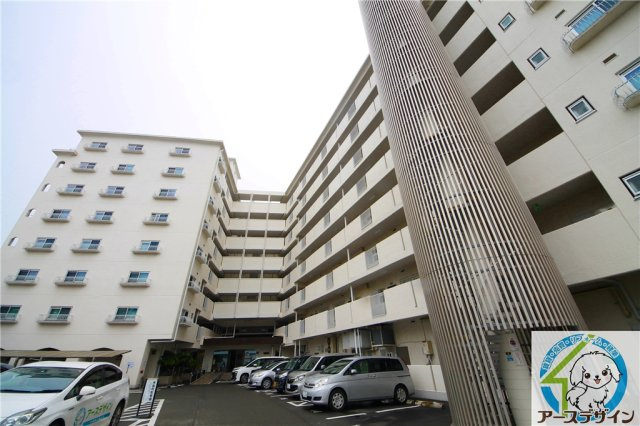 シーサイドパレス明石錦明館の外観