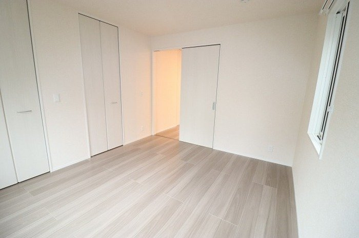 ムーンリバー B棟の寝室