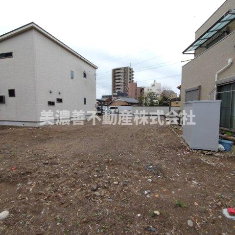 ６２９５７　岐阜市梅ヶ枝町土地の外観