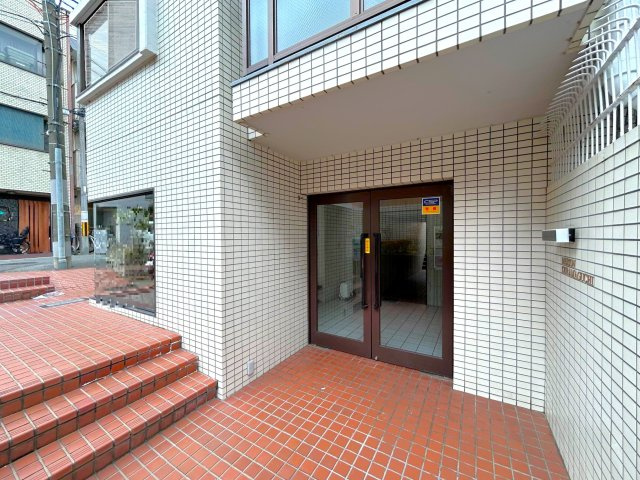 メイゾン鞍馬口のエントランス|エントランス