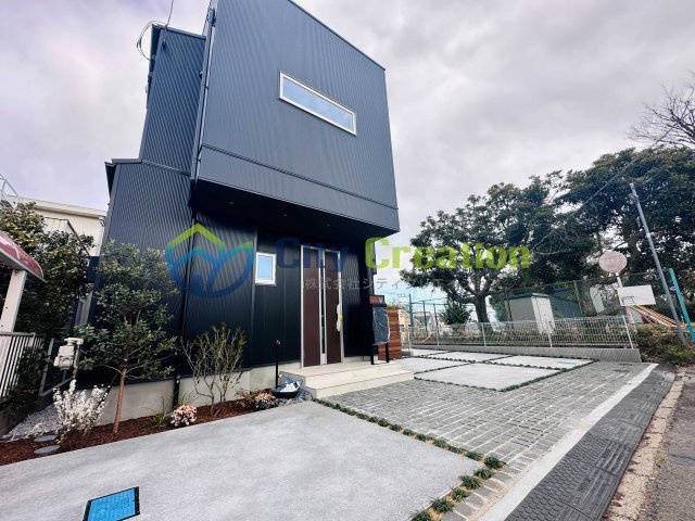 藤沢市本藤沢　耐震性能最高ランクの新築戸建ての外観