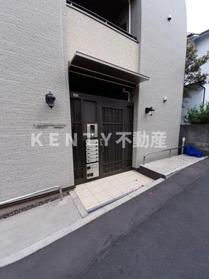 【エントランス】 | ラ・ロシェル旗の台 | 毎日通るエントランスはこのようになっています