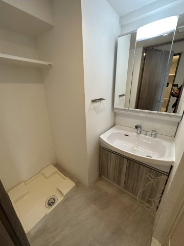 リヴェント福島野田の洗面所