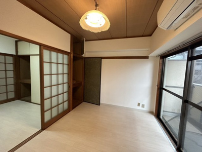 【居間・リビング】 | 豊玉屋ビル