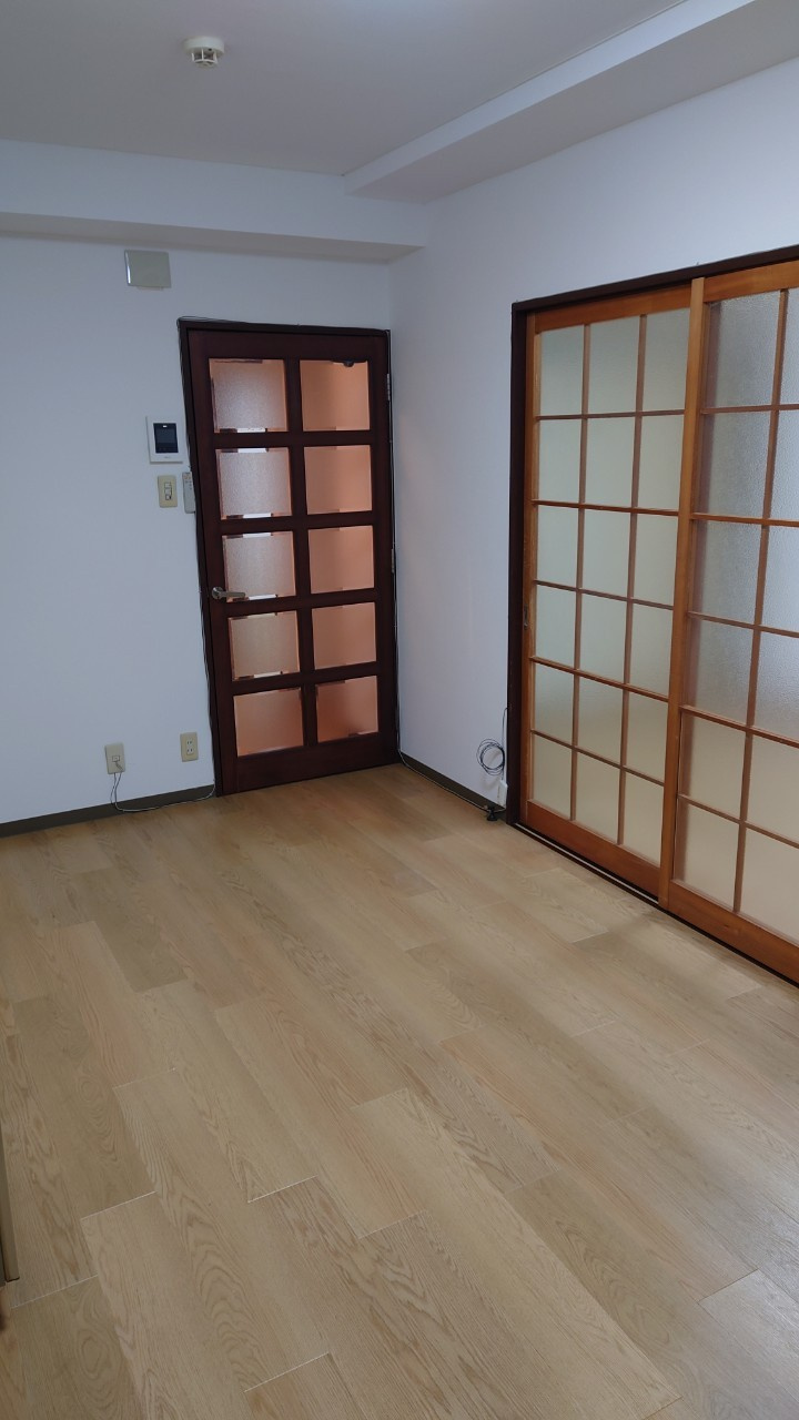 クレマティースレジデンス松島の居間・リビング