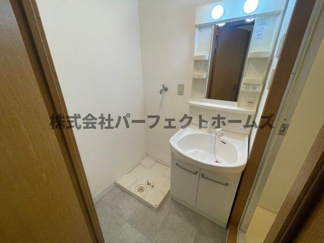 枚方グランドマンションの洗面所|コンパクトで使いやすい洗面所
