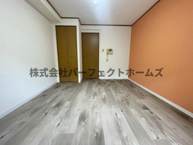 枚方グランドマンションの洋室|使い勝手のいい洋室です
