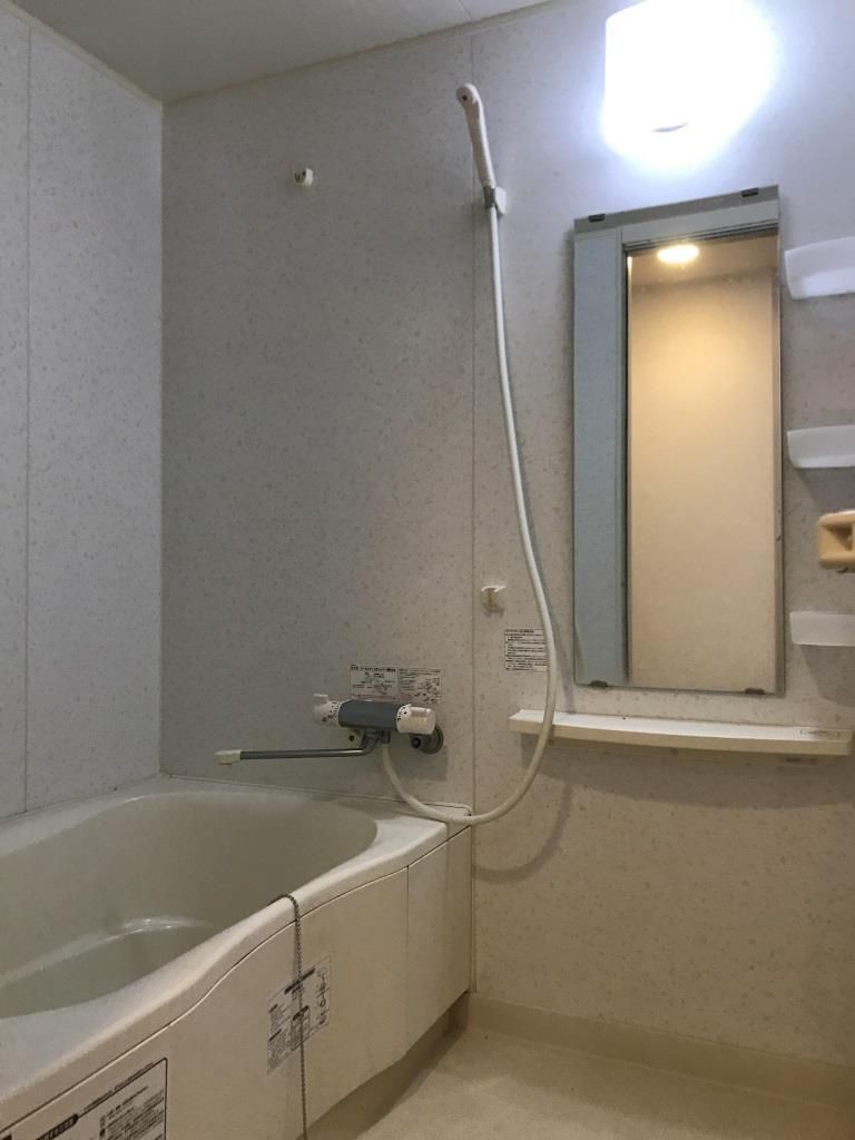 イーストアベニューの浴室|バスルーム