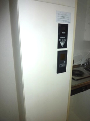 【設備】 | 泉ヶ丘アイビースクエア | 電気給湯器