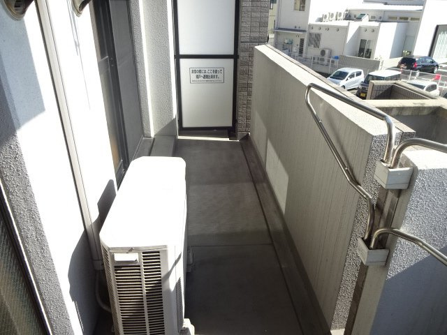 ラフォーレ広畑のバルコニー