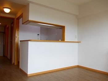 ラフォーレ広畑の居間・リビング