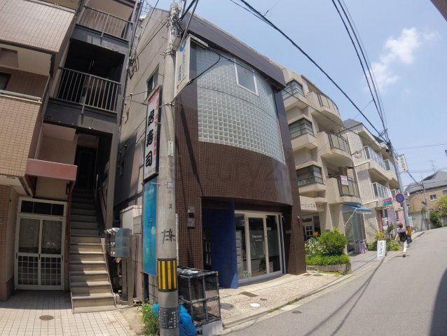 【外観】 | ロイヤルメゾン甲東園ガーデン