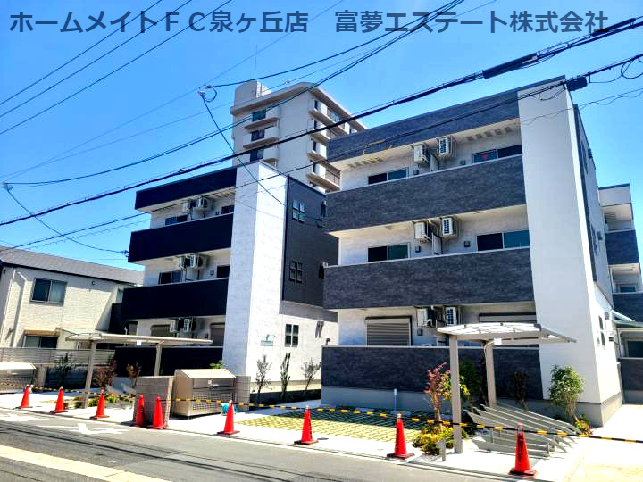 フジパレス堺石津川ノースの外観|左：フジパレス堺石津川ノース　右：フジパレス堺石津川サウス