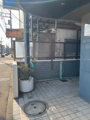 【その他共用部分】 | スズタカビル | お部屋に入る共用通路入口です