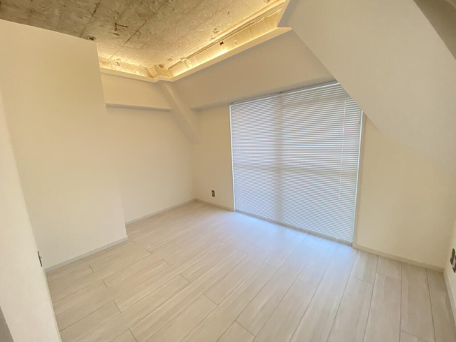 【洋室】 | クレッセント