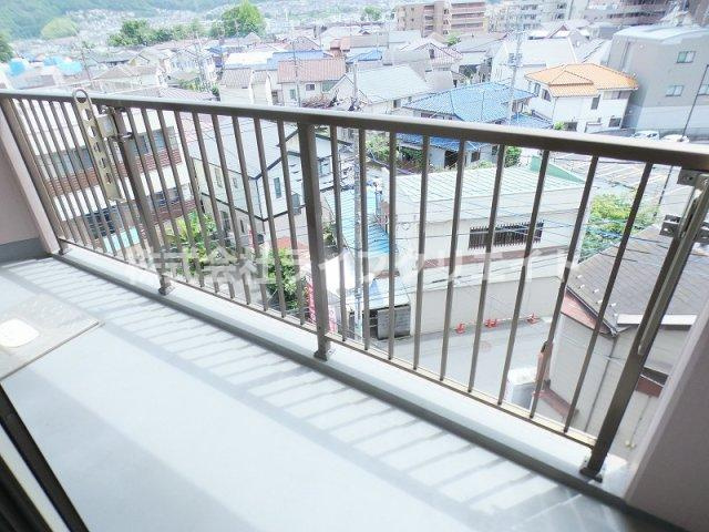 グランシェール豊田のバルコニー|別タイプのイメージ写真です。