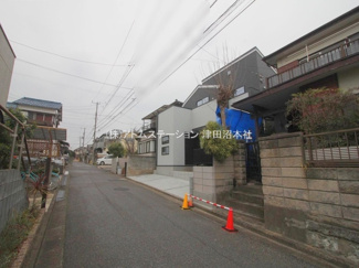 【前面道路含む現地写真】