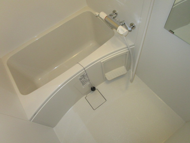 大阪市淀川区十三元今里２丁目の賃貸マンションの浴室