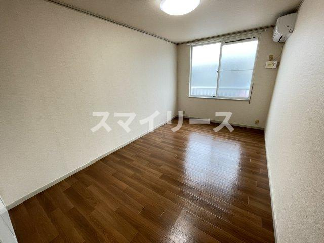 グリーンプラザBの居間・リビング