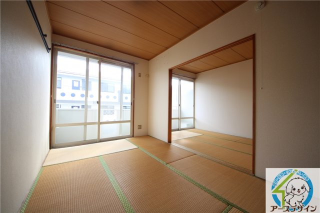 王塚公園ハイツの和室