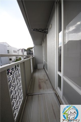 王塚公園ハイツのバルコニー