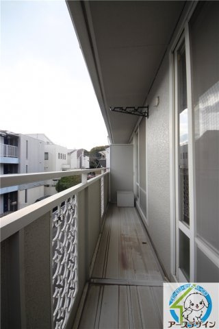 王塚公園ハイツのバルコニー