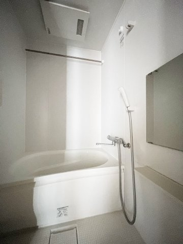 チェスターコート南佐古の浴室