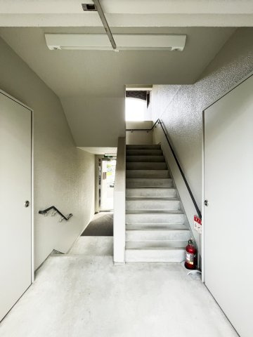 チェスターコート南佐古のロビー