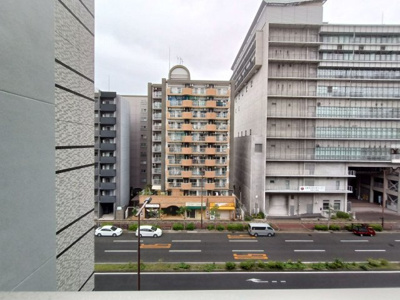 【外観パース】 | エスリード新大阪レジデンス | ６階のバルコニーからの眺めです。