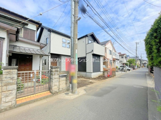 【前面道路含む現地写真】