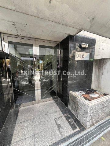 DURのエントランス|ゆとりのあるエントランスです