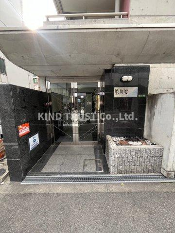 DURのエントランス|落ち着いたエントランスです