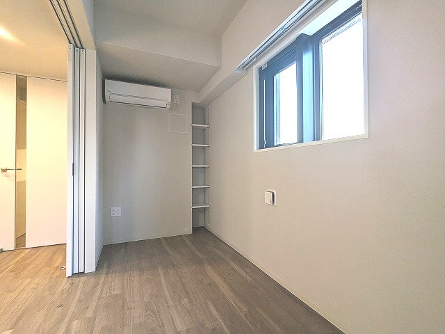 ONE ROOF RESIDENCE上野御徒町の設備|3.2帖洋室、エアコン3台付、インターネット無料