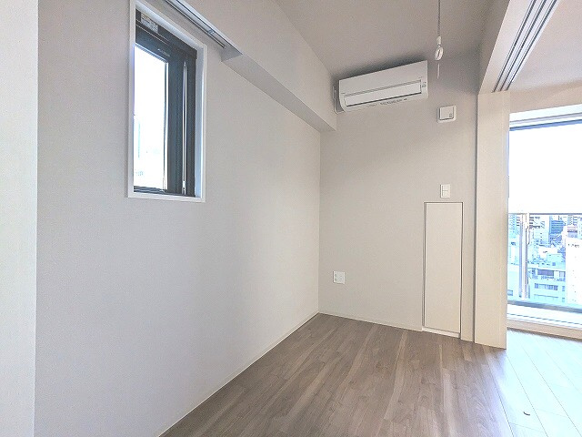 ONE ROOF RESIDENCE上野御徒町の設備|2.8帖洋室、エアコン3台付、インターネット無料