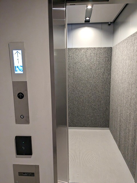 ONE ROOF RESIDENCE上野御徒町の設備|防犯モニター付セキュリティエレベーター