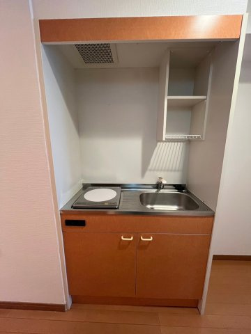 ドムール天満のキッチン